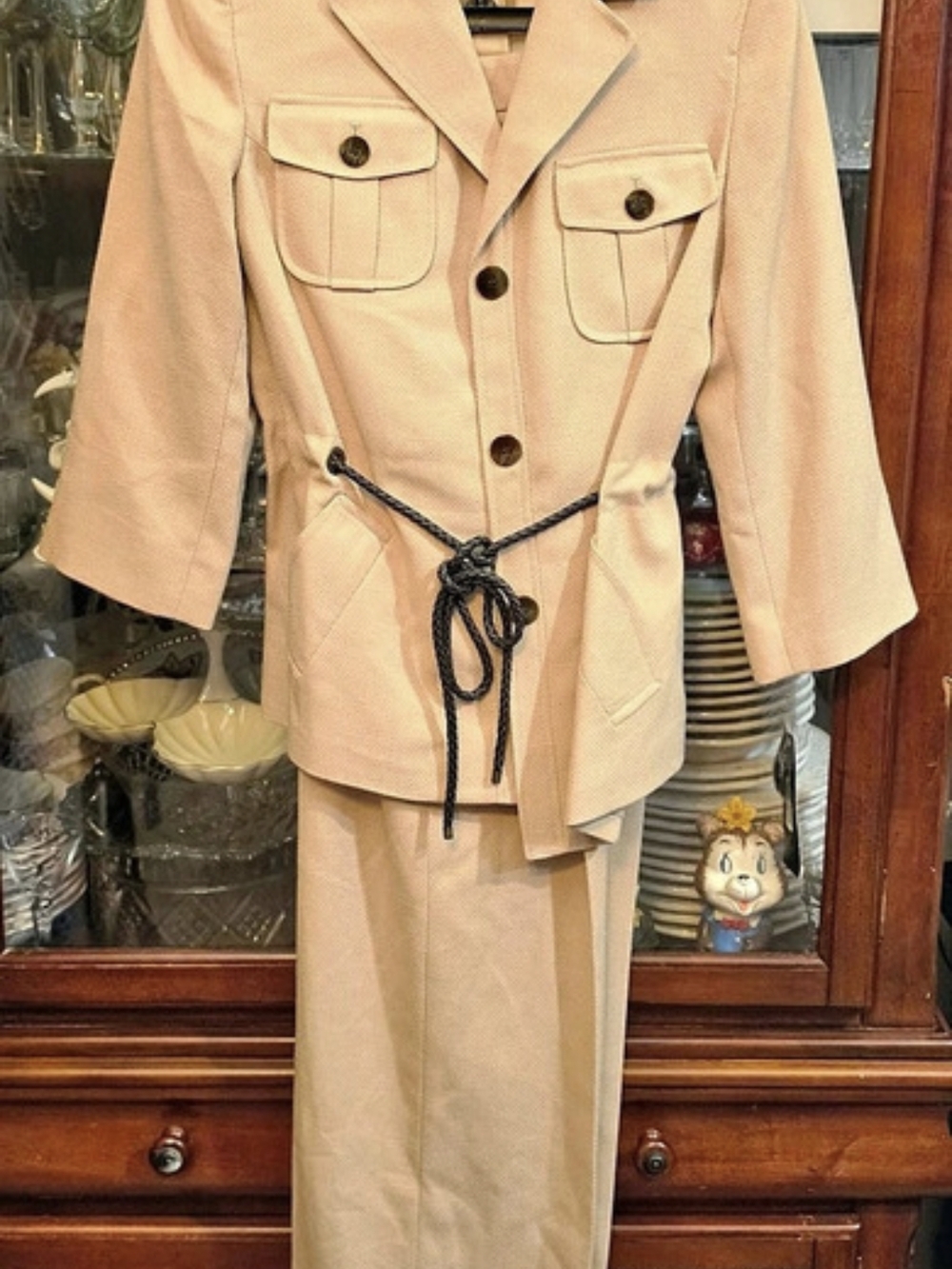 Kasper Women's Pantsuit in Tan Size 10 Like New